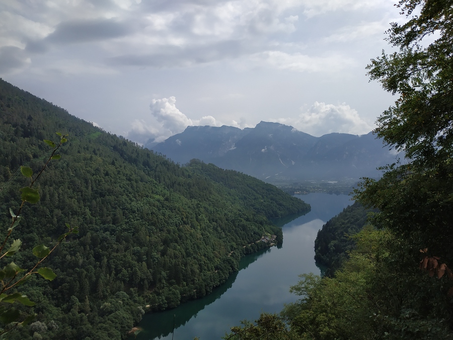 36_lago_di_levico_from_rifugio_ana_tenna.jpg