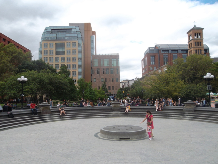 048_washington_square_park.jpg