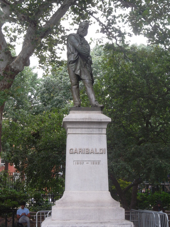 052_washington_square_park.jpg