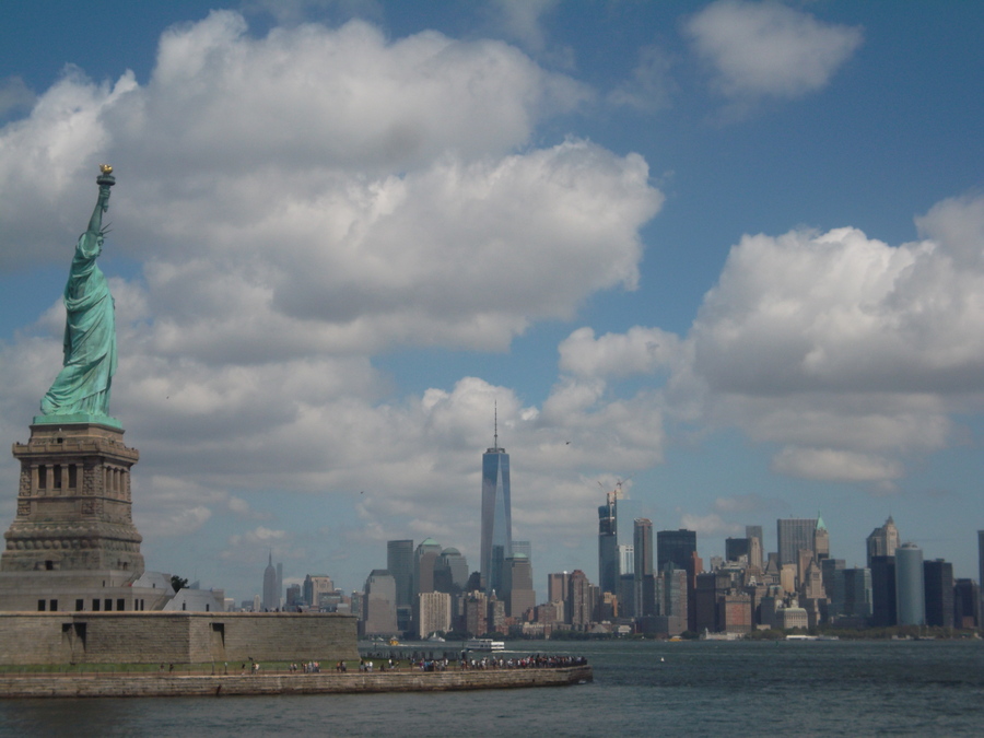 014_ferry_to_liberty.jpg