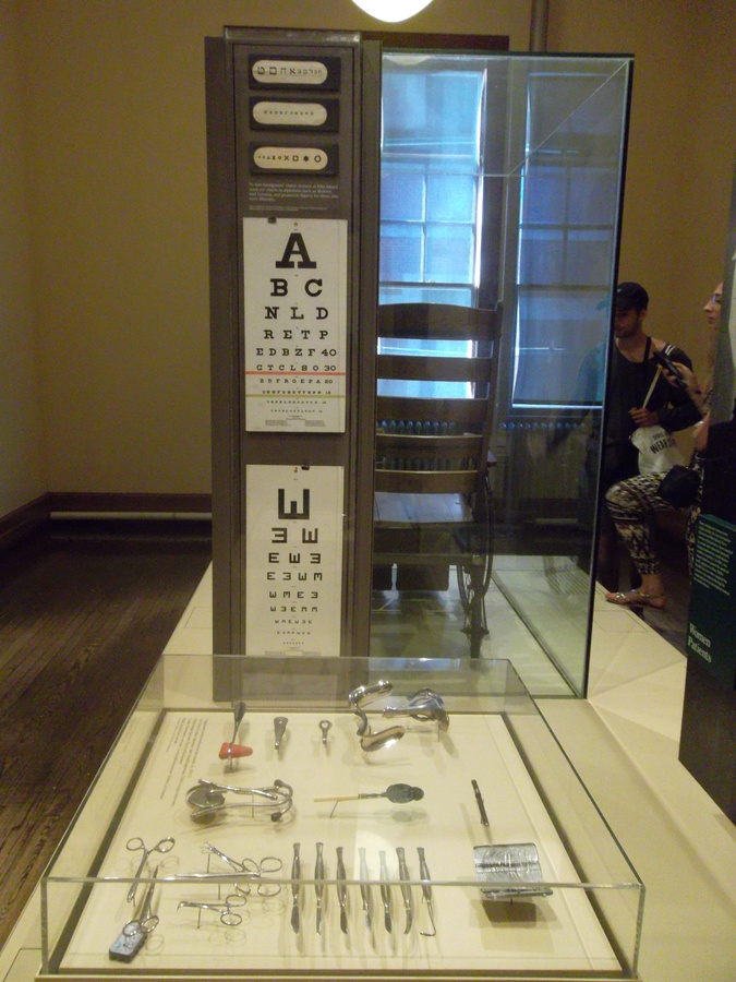 044_museum_of_immigration.jpg